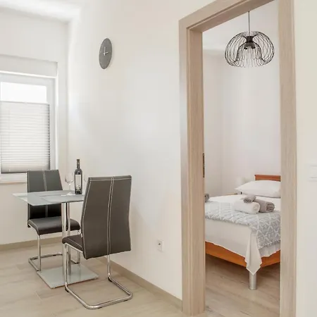 Apartment Vudrag Trogir